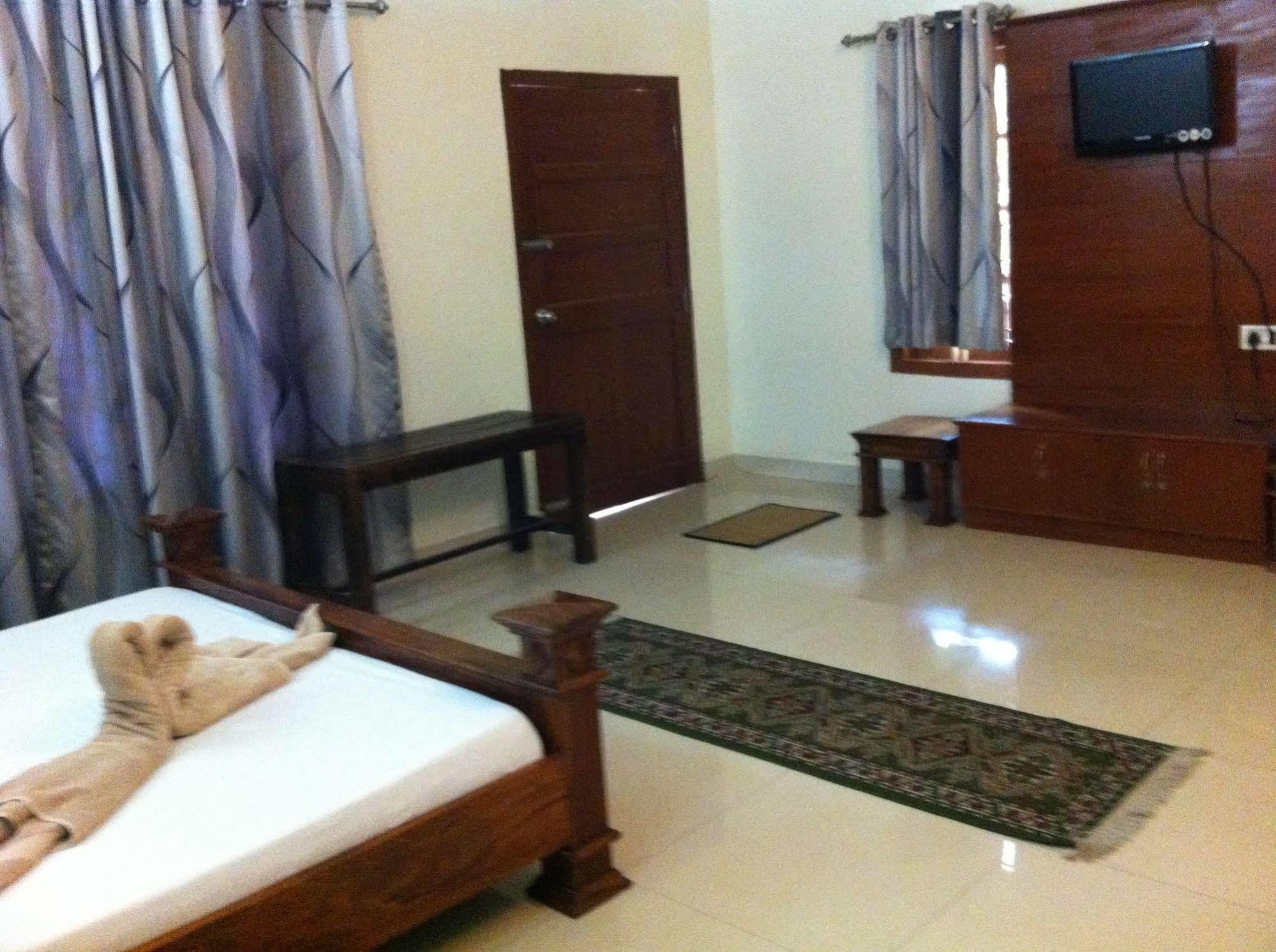 Oyo Home 63551 Pleasant Stay Near Fort Kochi Beach 外观 照片