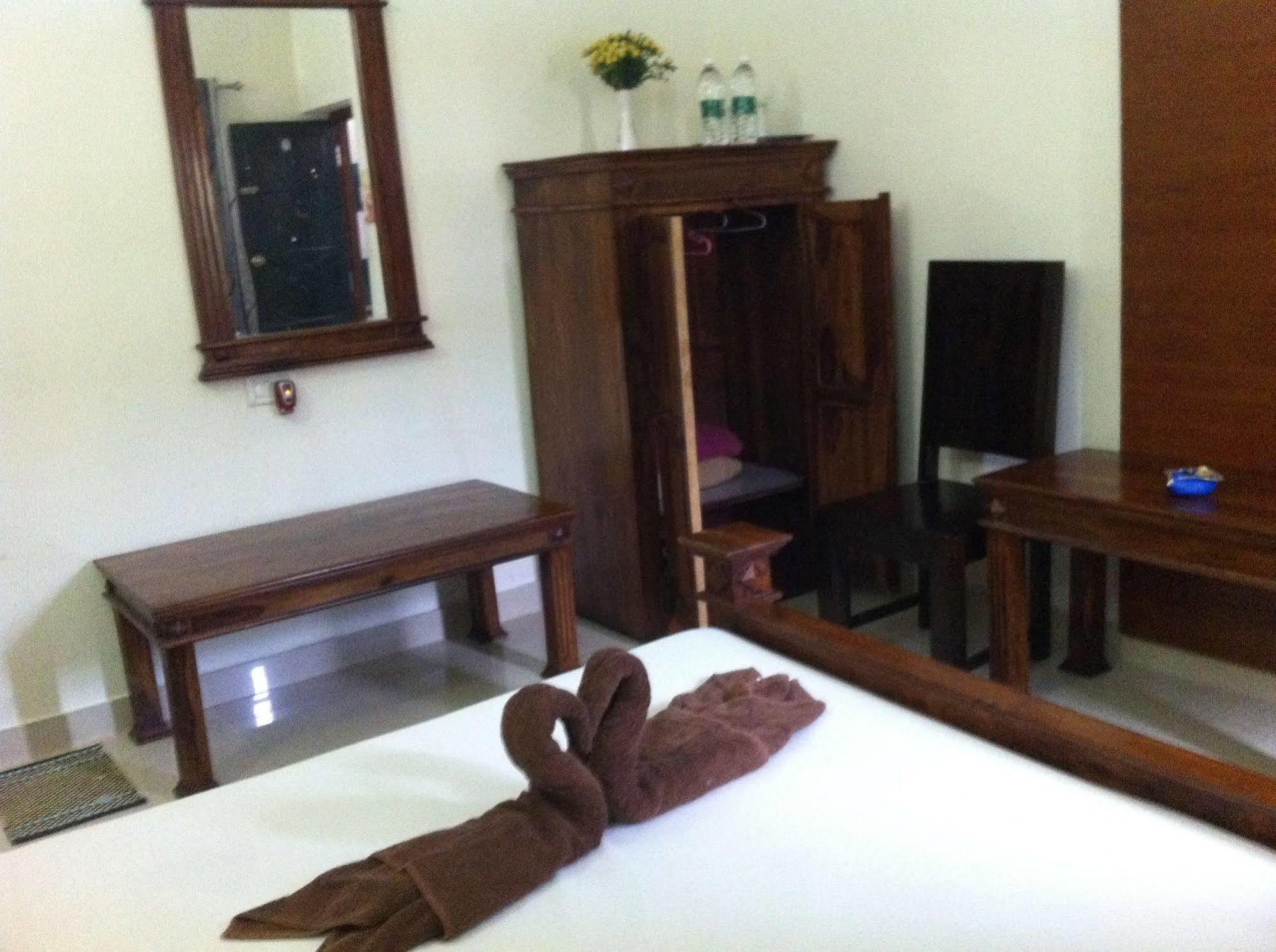 Oyo Home 63551 Pleasant Stay Near Fort Kochi Beach 外观 照片