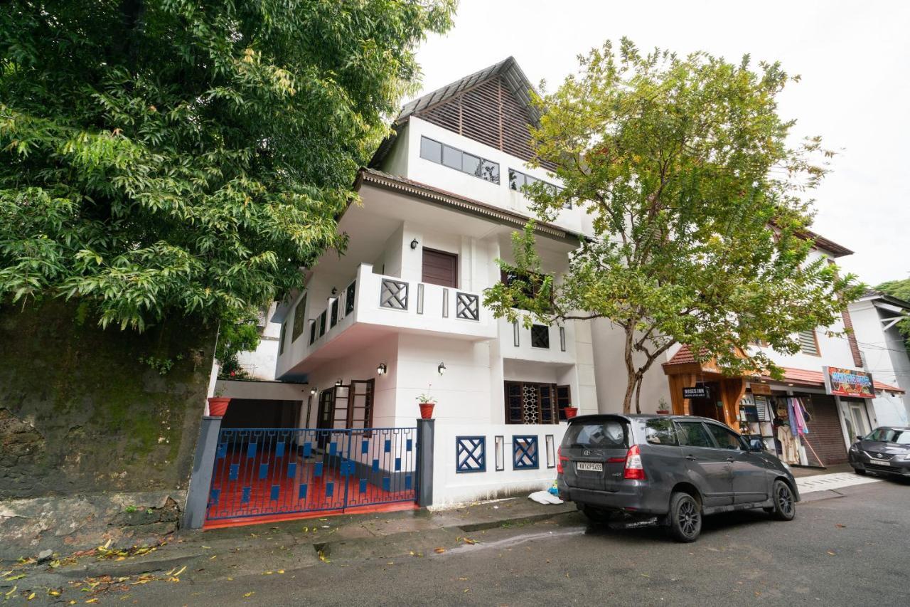 Oyo Home 63551 Pleasant Stay Near Fort Kochi Beach 外观 照片